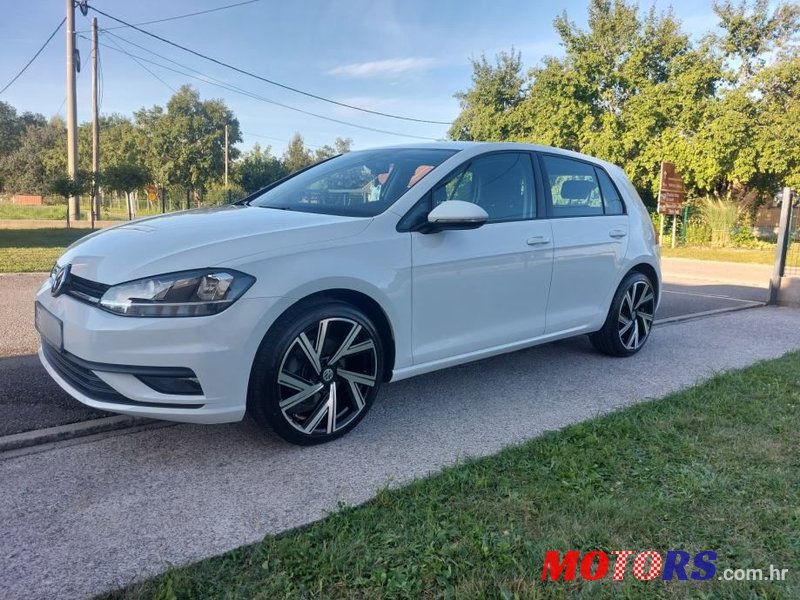 2017' Volkswagen Golf VII photo #1