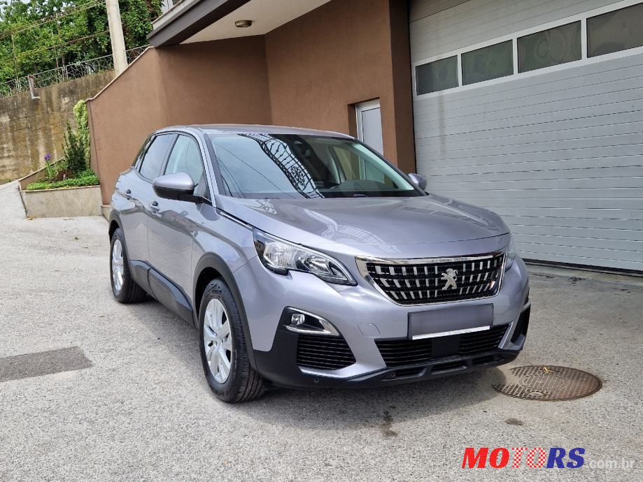 2018' Peugeot 3008 1,6 Bluehdi photo #3