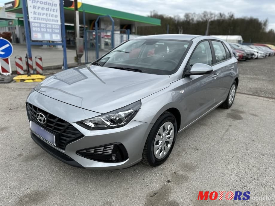 2022' Hyundai i30 1,5 Dpi photo #1