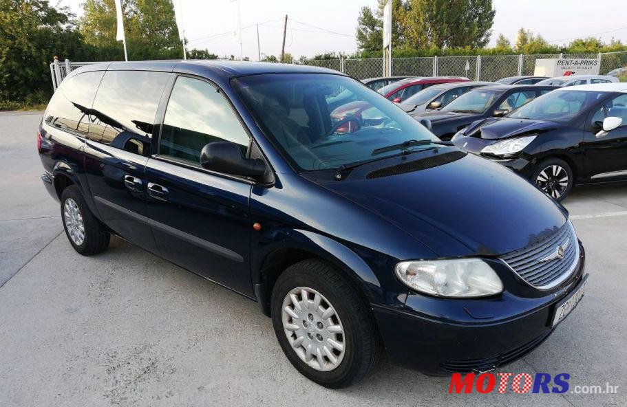 2002' Chrysler Grand Voyager 2,5 Crd Lx photo #1