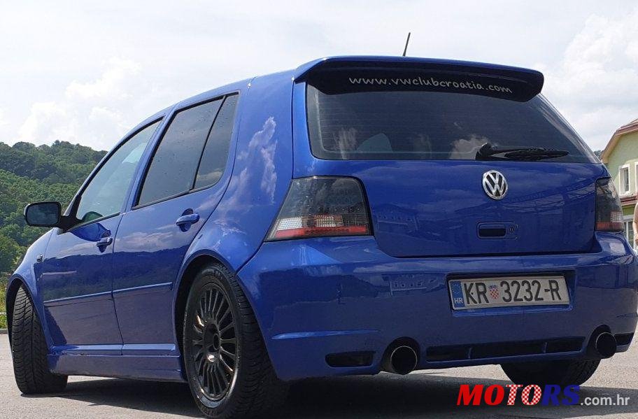 2001' Volkswagen Golf IV 1,9 Tdi photo #1