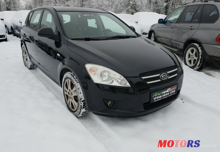 2007' Kia Ceed (Cee'D) 1,6 Crdi Lx photo #1