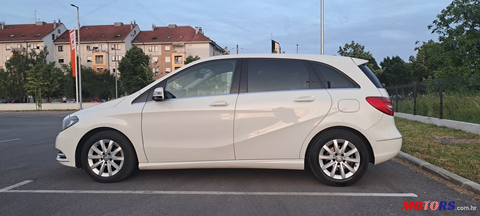 2013' Mercedes-Benz B-Klasa 180 Cdi photo #4