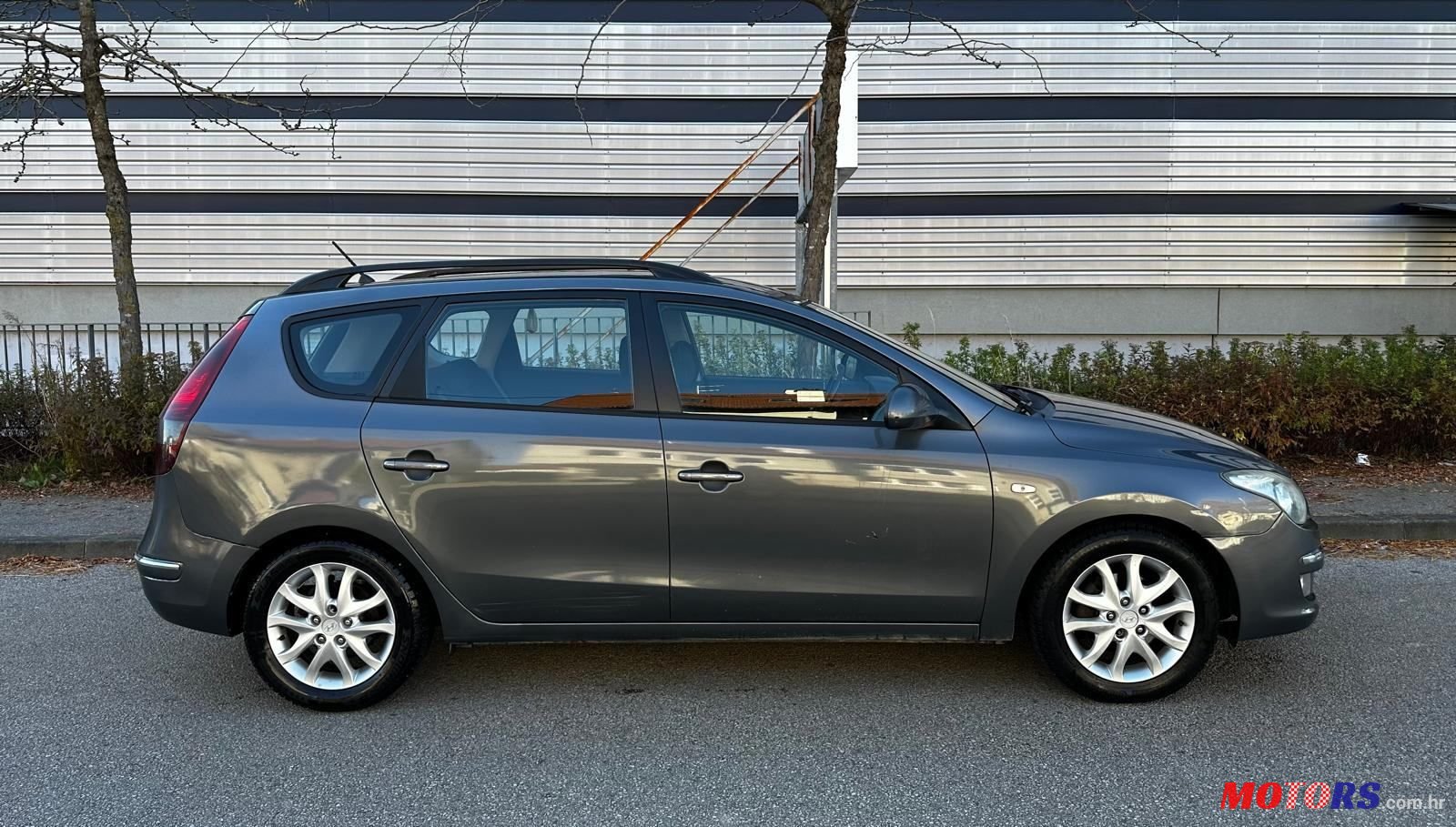 2009' Hyundai i30 1,6 Crdi photo #4
