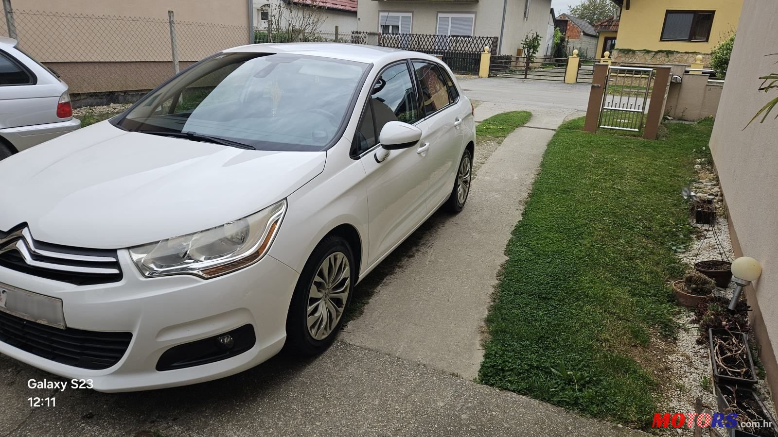 2013' Citroen C4 1,6 Hdi photo #2