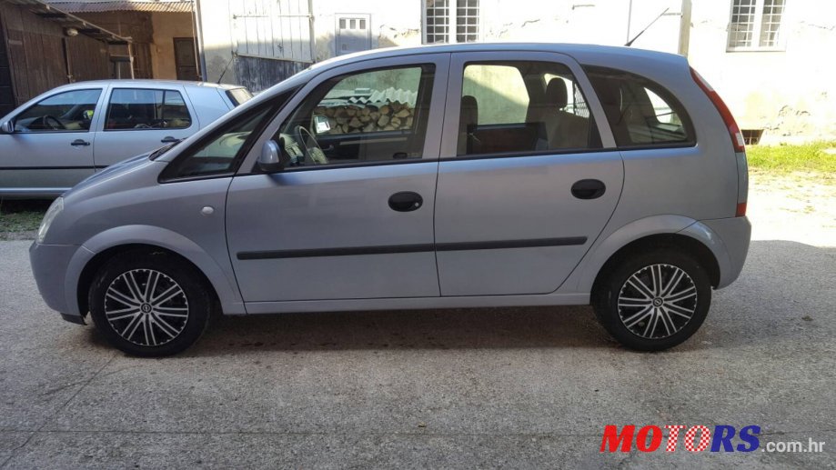 2005' Opel Meriva photo #2