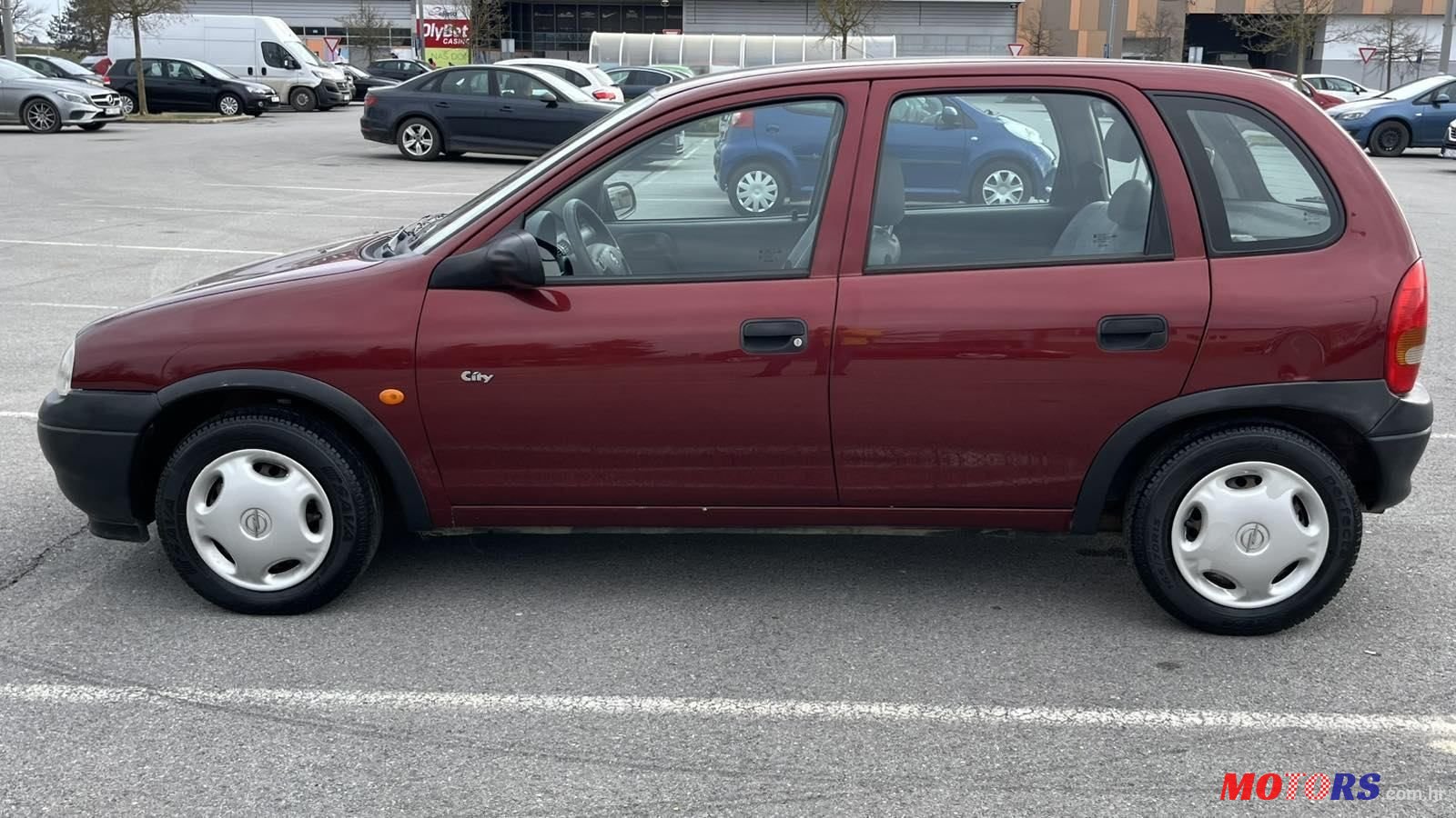 2000' Opel Corsa 1,2 I 16 V photo #6