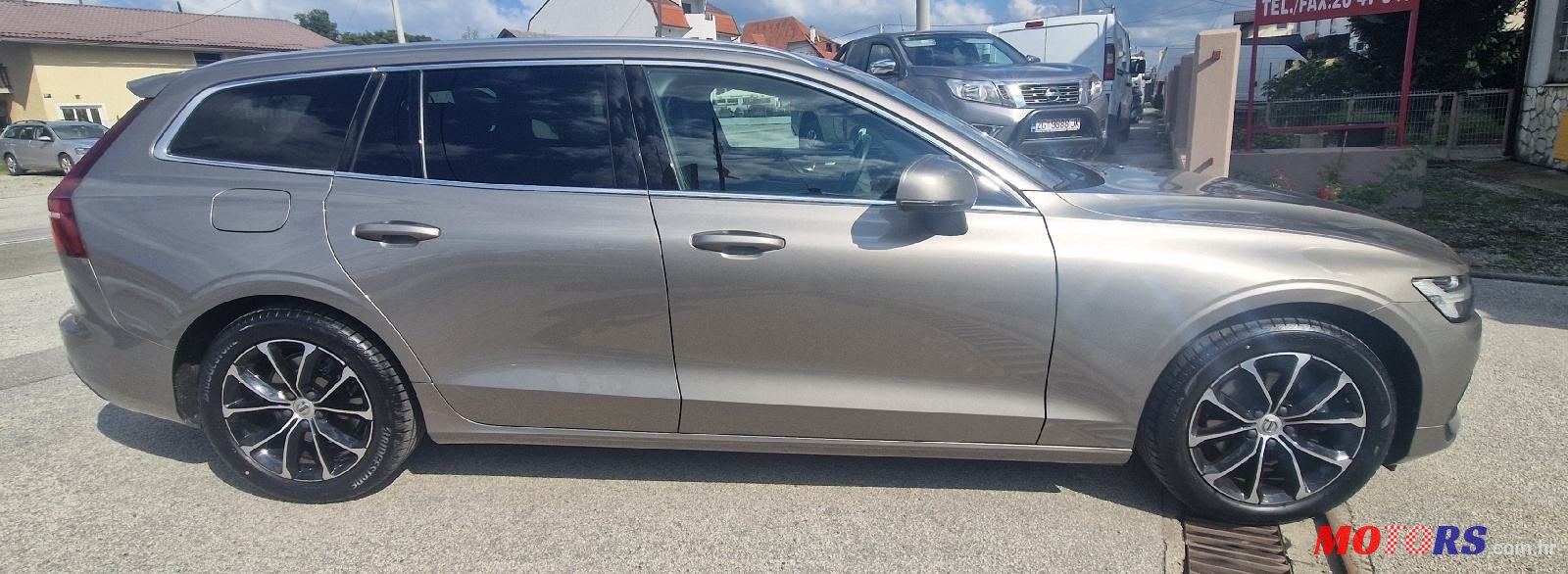 2019' Volvo V60 D3 photo #6