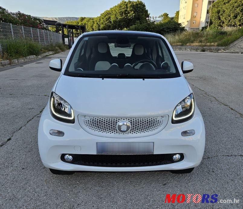 2015' Smart Fortwo photo #6