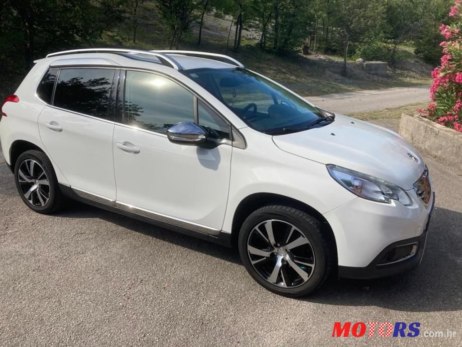 2016' Peugeot 2008 photo #4