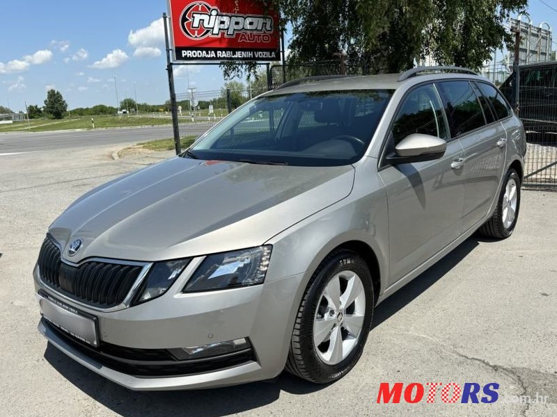 2019' Skoda Octavia Combi photo #1