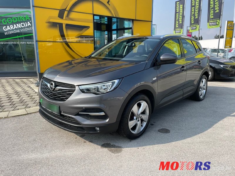 2018' Opel Grandland 1.2 photo #1