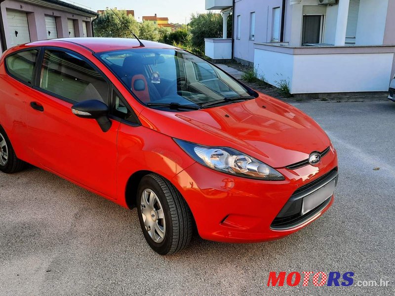 2012' Ford Fiesta 1.25 Duratec photo #2