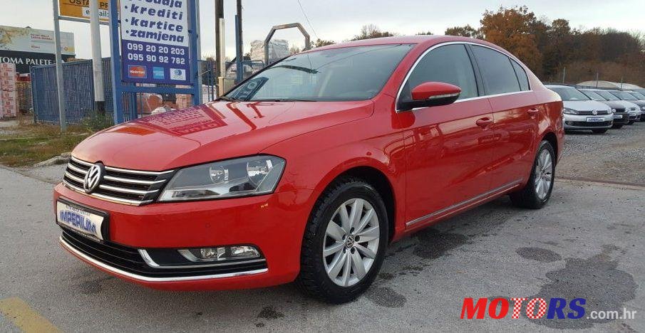 2012' Volkswagen Passat 1,6 Tdi Bmt photo #2