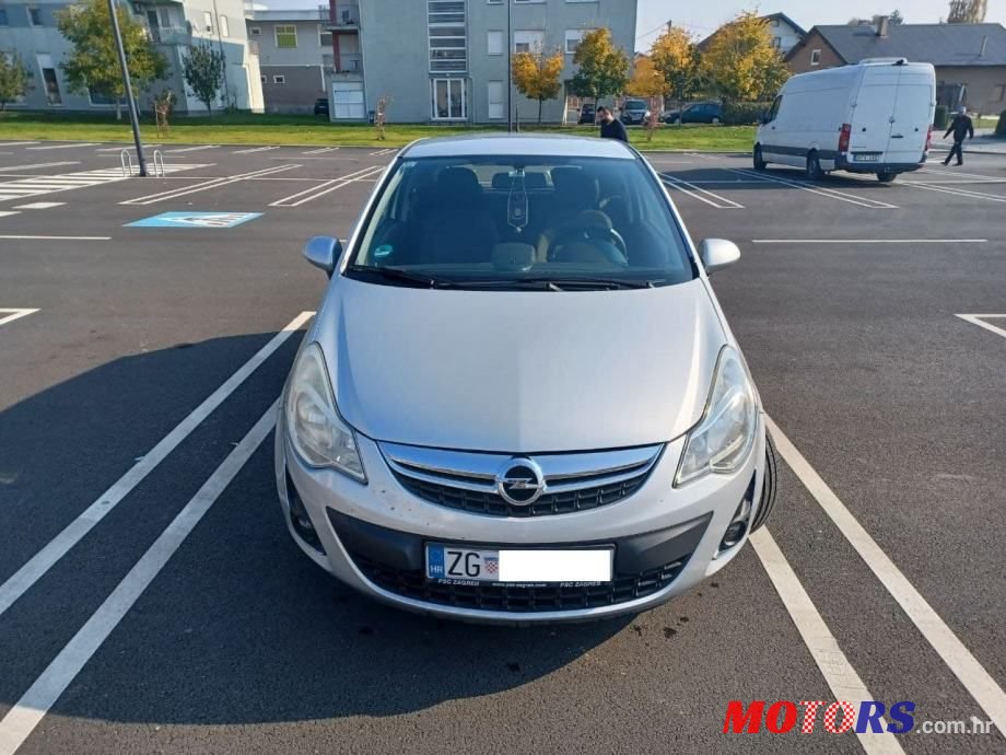 2012' Opel Corsa 1,3 Cdti photo #1
