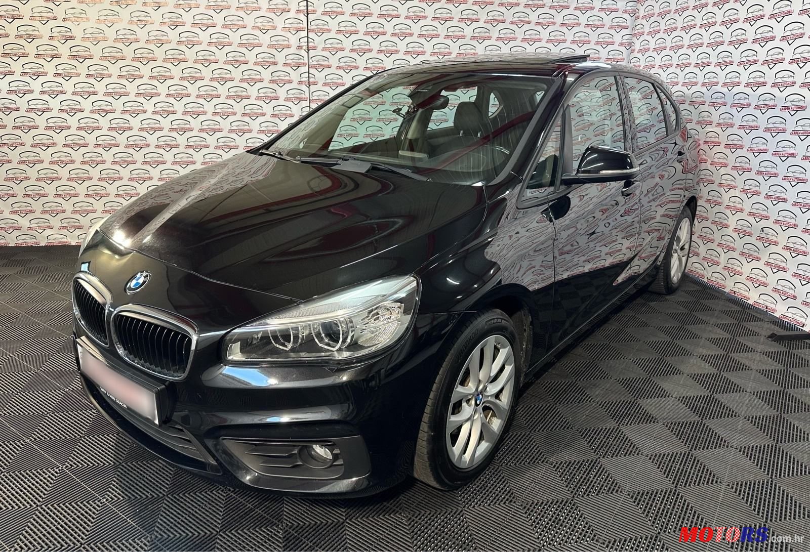 2015' BMW Serija 2 218D photo #2