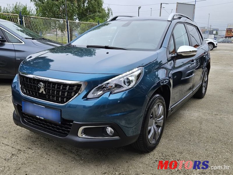 2019' Peugeot 2008 photo #1