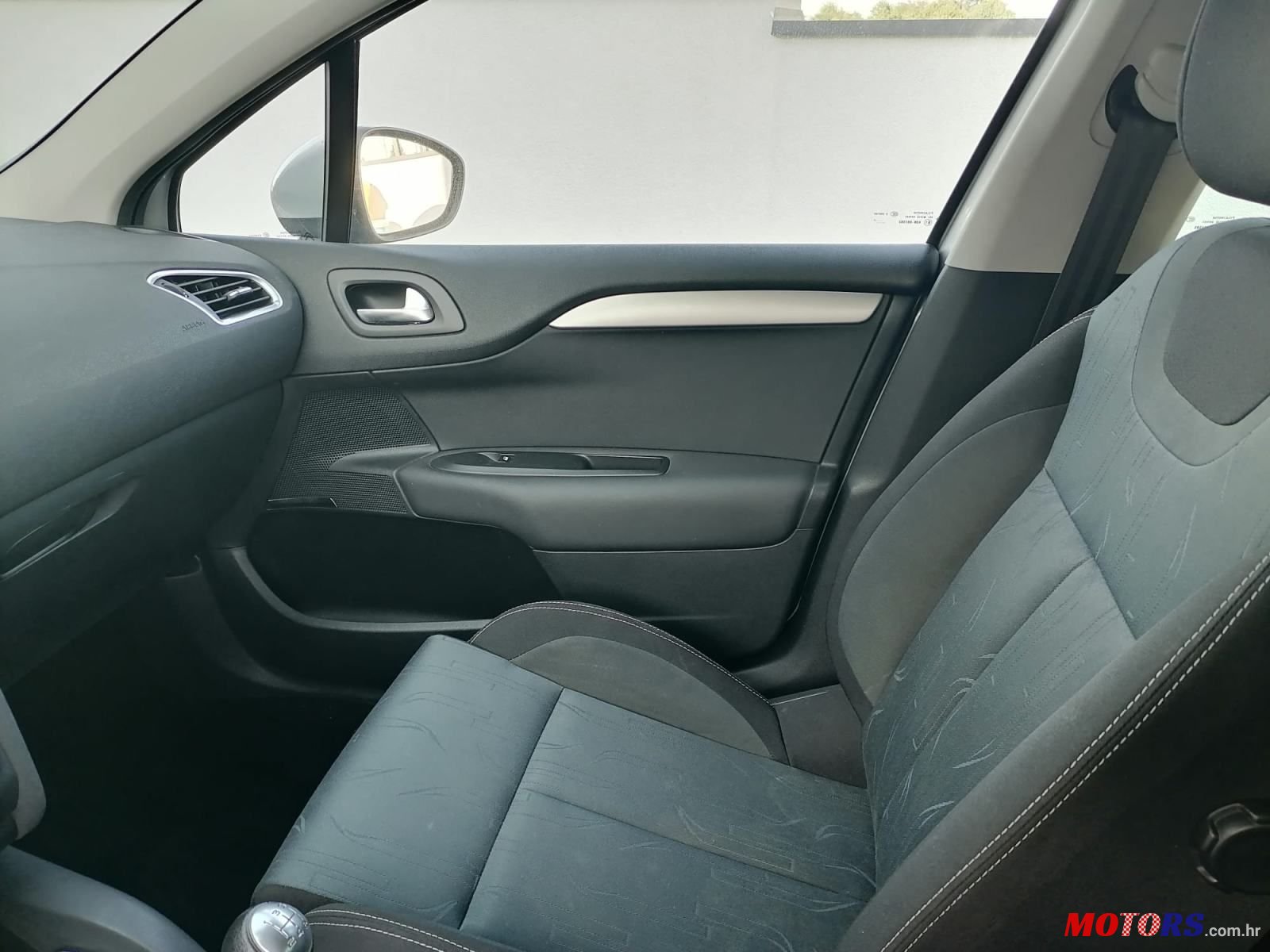 2012' Citroen C4 1,6 Vti photo #5