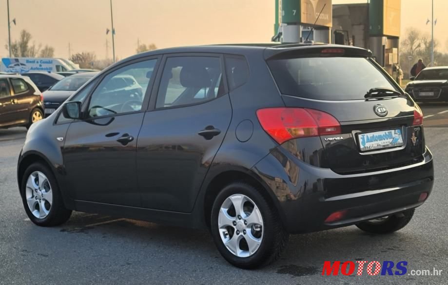 2012' Kia Venga photo #4