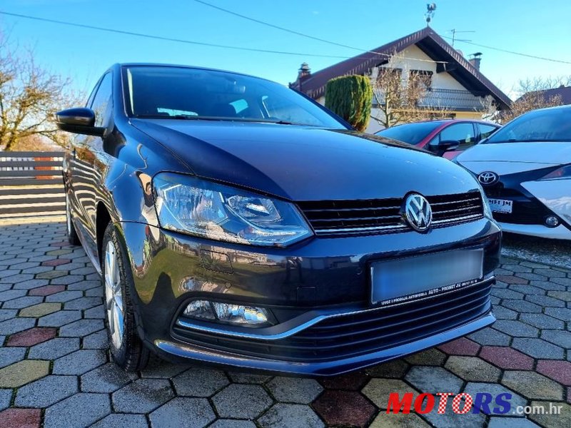 2015' Volkswagen Polo 1,0 photo #3