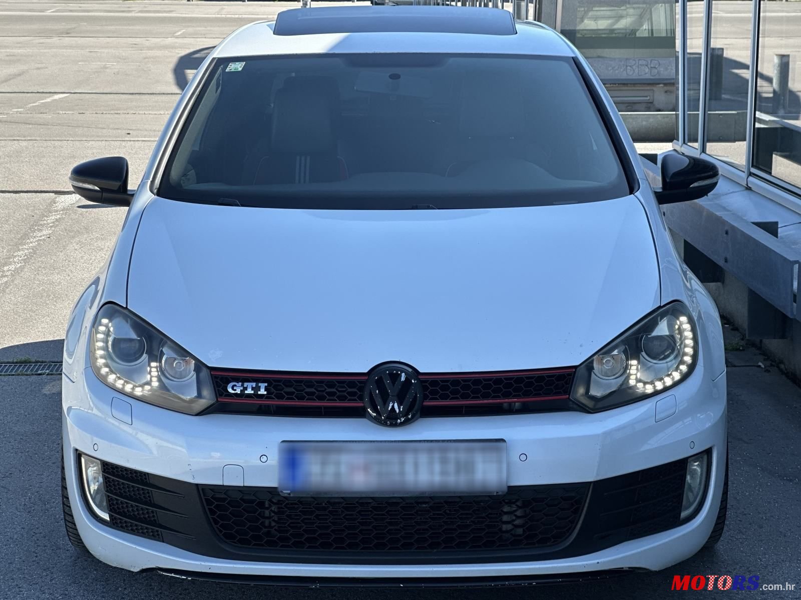 2011' Volkswagen Golf VI 2,0 Tsi photo #2
