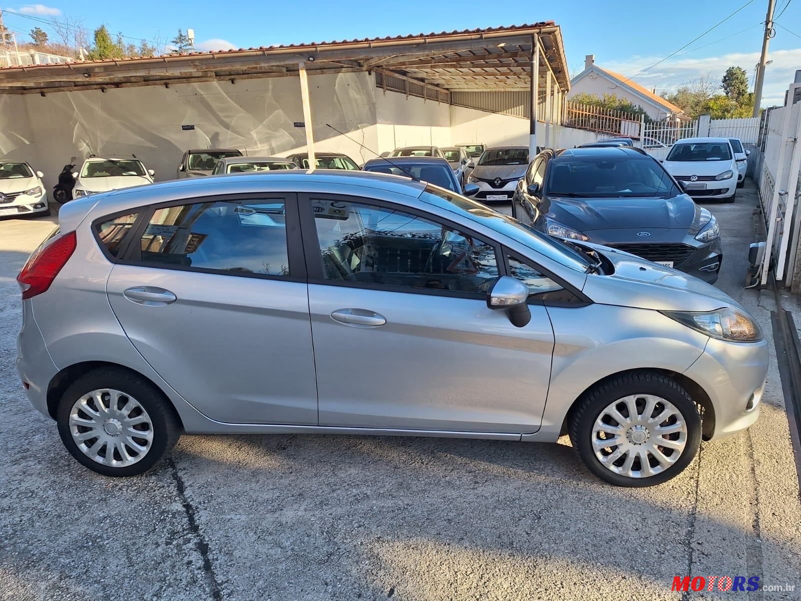 2010' Ford Fiesta 1,4 16V photo #6