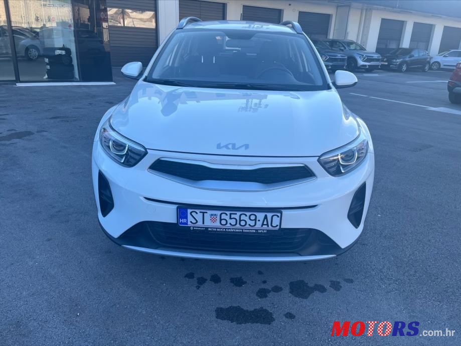 2022' Kia Stonic 1.2 photo #2