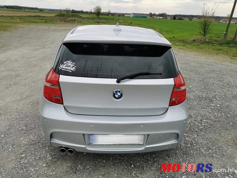 2010' BMW Serija 1 120D photo #5