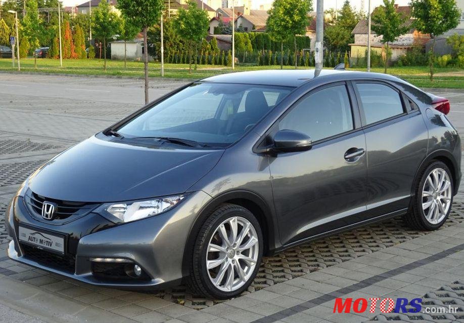 2014' Honda Civic 1,6 Sport photo #1