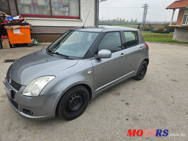 2010' Suzuki Swift 1,3 photo #4