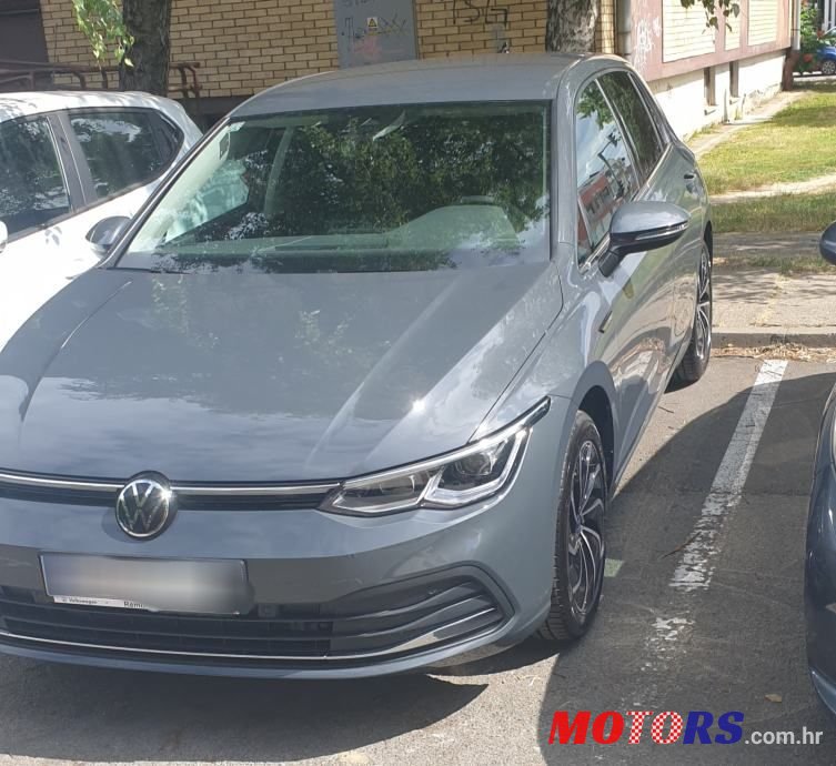 2021' Volkswagen Golf VIII 2,0 Tdi photo #2
