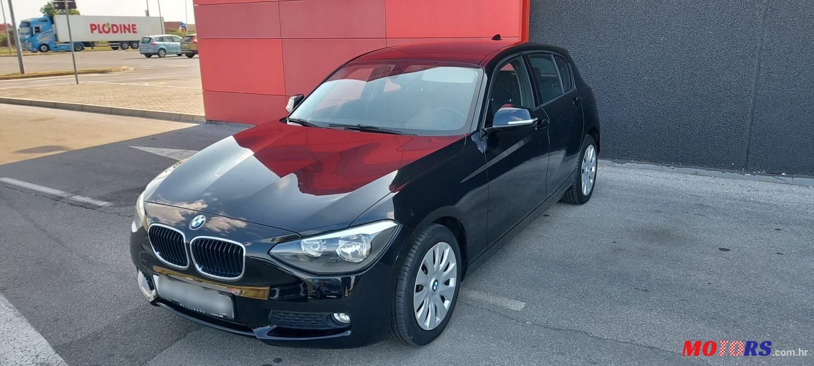 2013' BMW Serija 1 116D photo #2