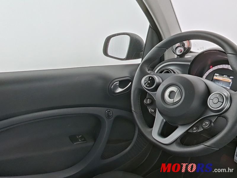 2024' Smart Fortwo Smart Eq photo #4