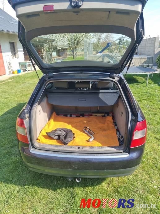 2002' Audi A4 Avant photo #5