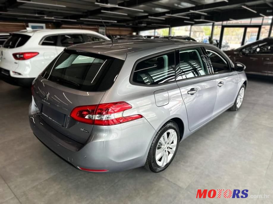 2018' Peugeot 308 Sw photo #6