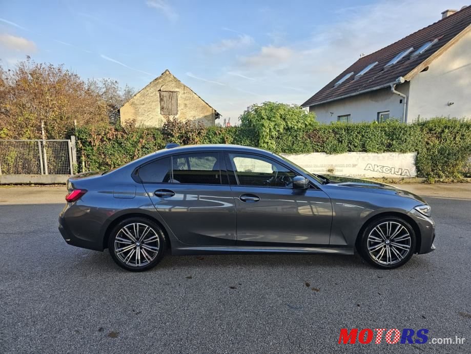 2021' BMW Serija 3 320D photo #2