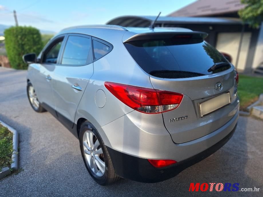 2010' Hyundai ix35 2,0 Crdi photo #2