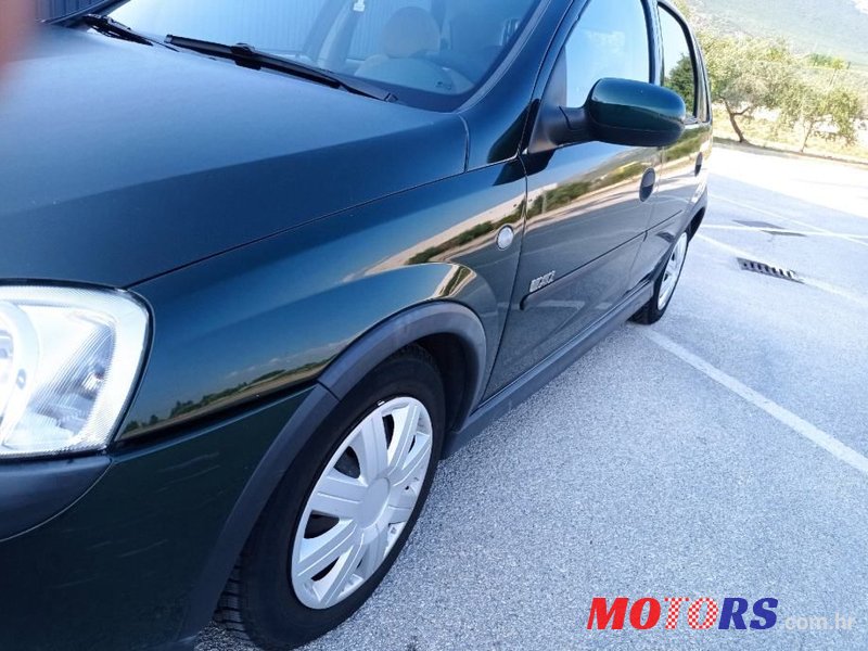 2001' Opel Corsa 1,2 16V photo #6