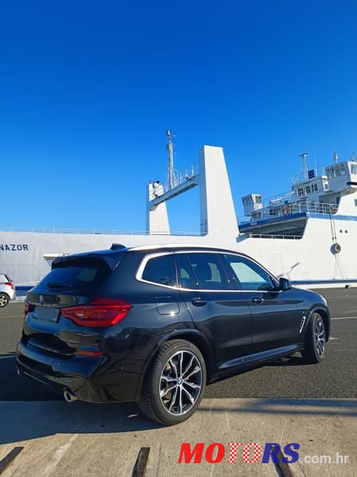 2020' BMW X3 Xdrive20D photo #3
