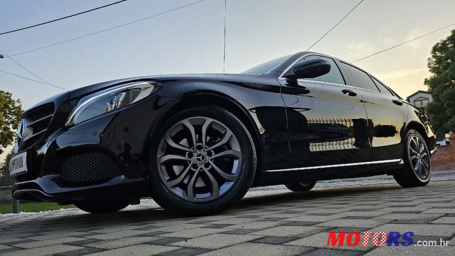 2017' Mercedes-Benz C-Klasa 200 D photo #3