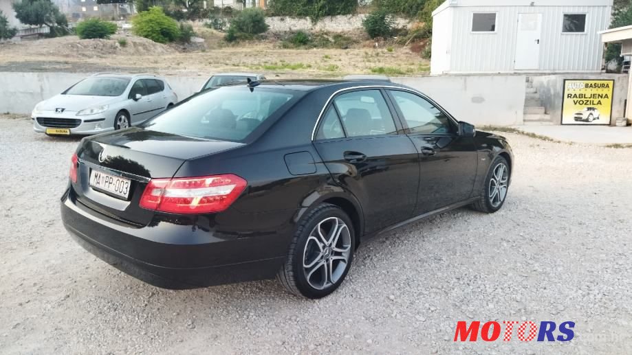 2009' Mercedes-Benz E-Klasa 220 Cdi photo #6