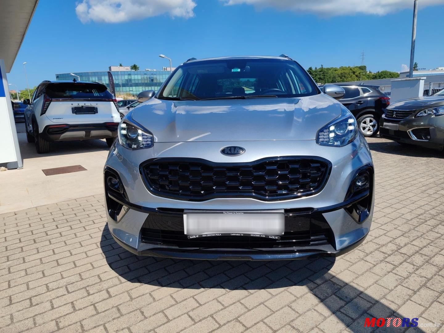 2021' Kia Sportage photo #2
