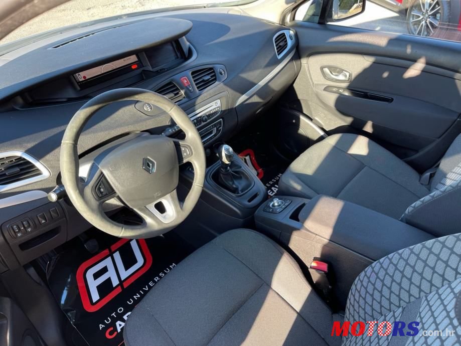 2010' Renault Grand Scenic 1,9 Dci photo #6