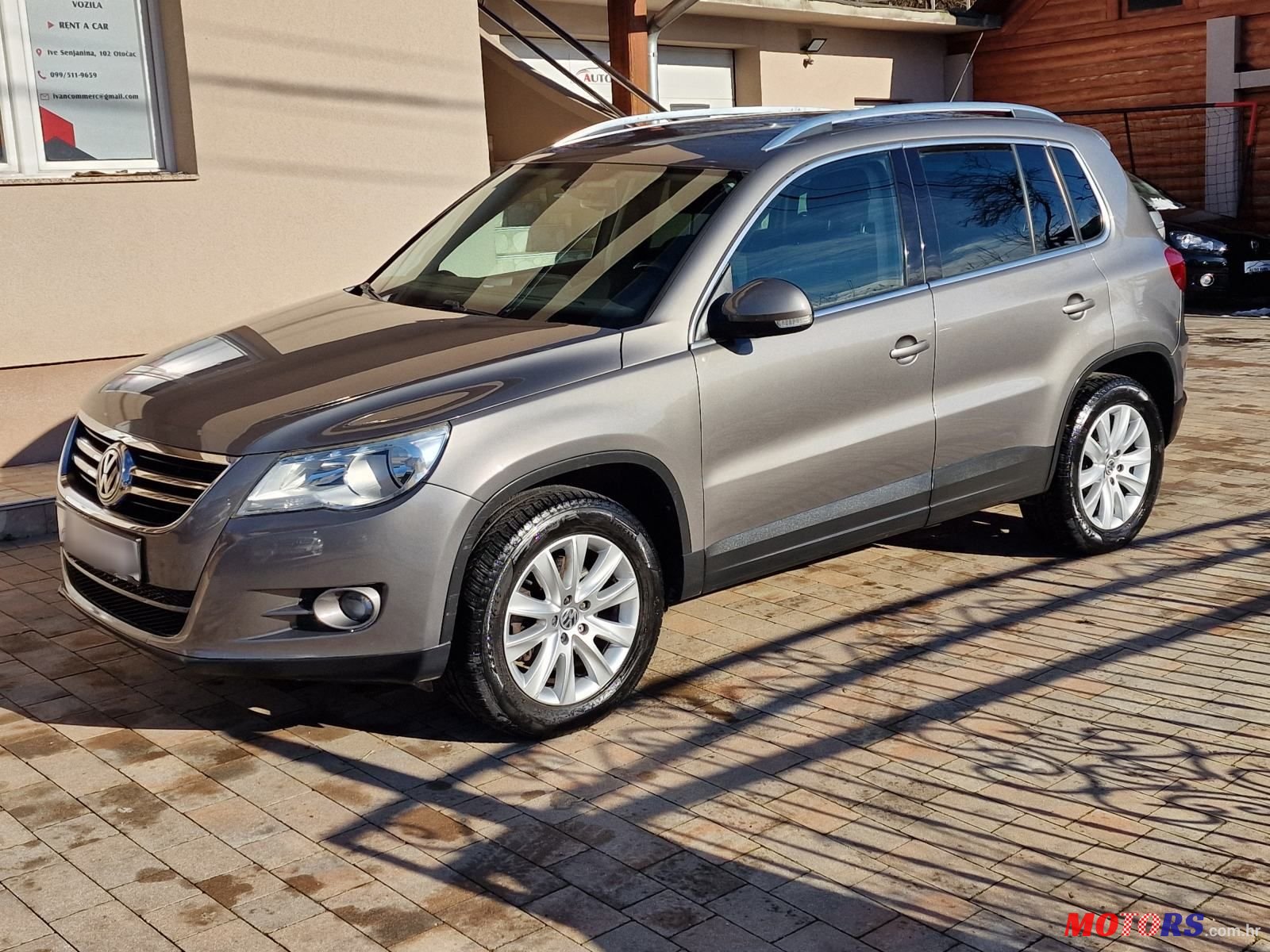 2010' Volkswagen Tiguan 2,0 Tdi photo #6