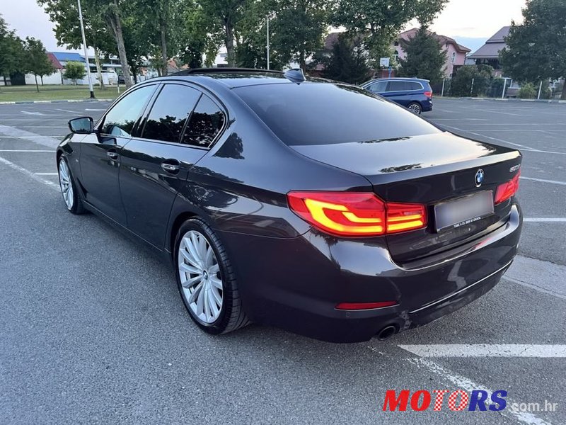 2017' BMW Serija 5 520D photo #4