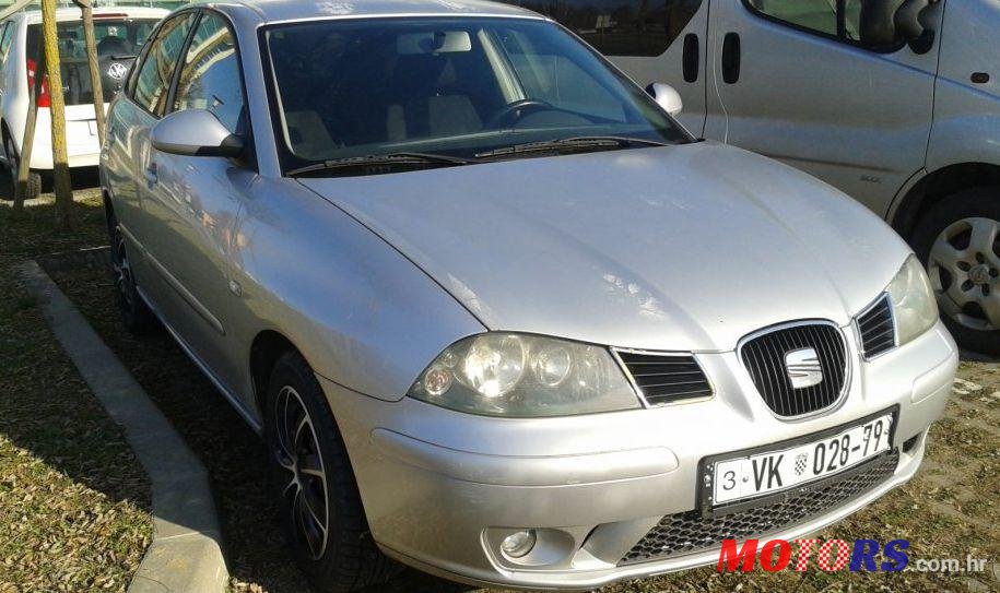 2003' SEAT Ibiza 1,9 Tdi photo #2
