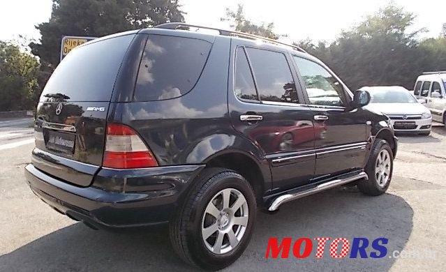 2000' Mercedes-Benz M Class Ml 320 photo #2