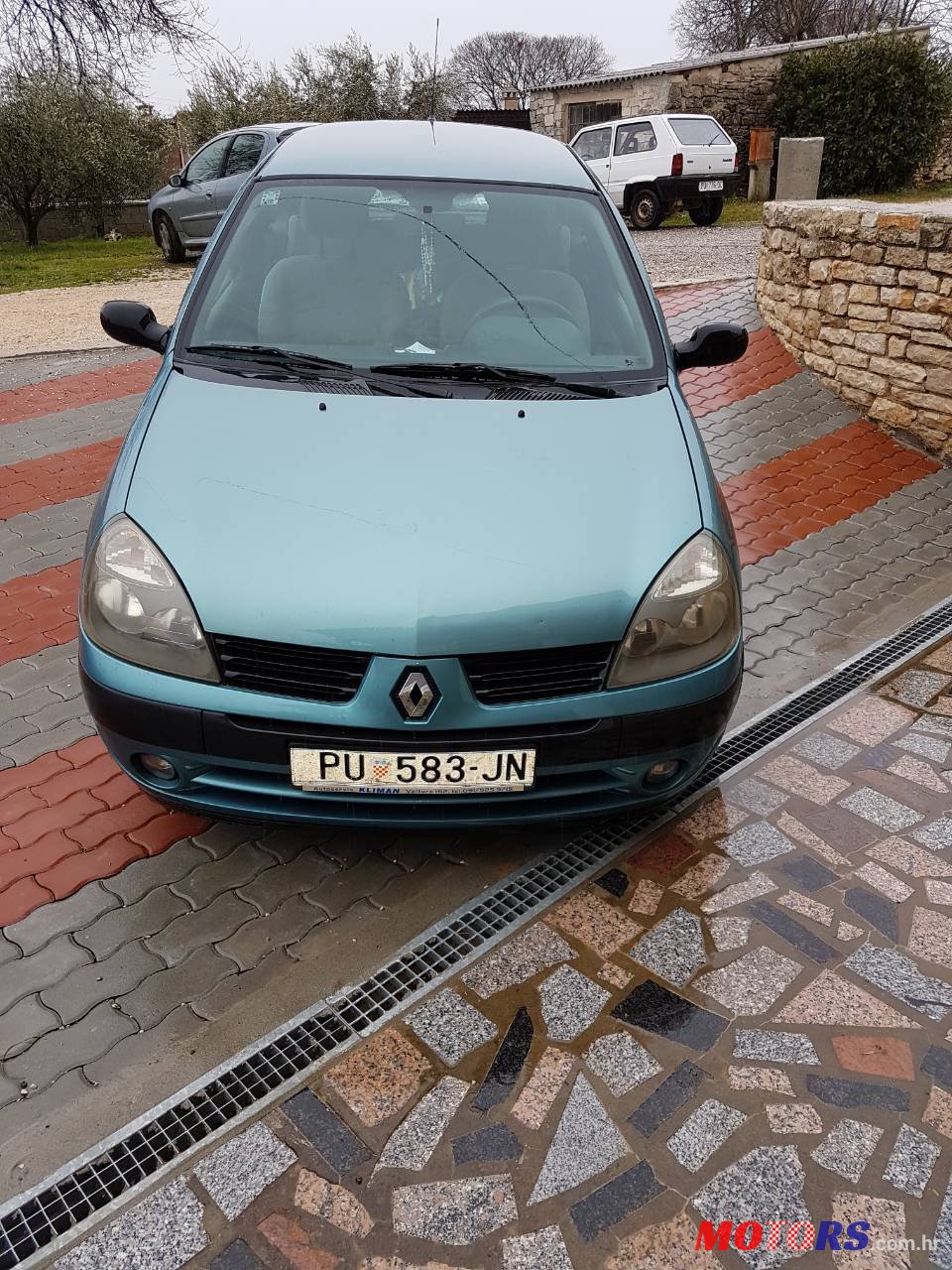 2005' Renault Clio photo #1