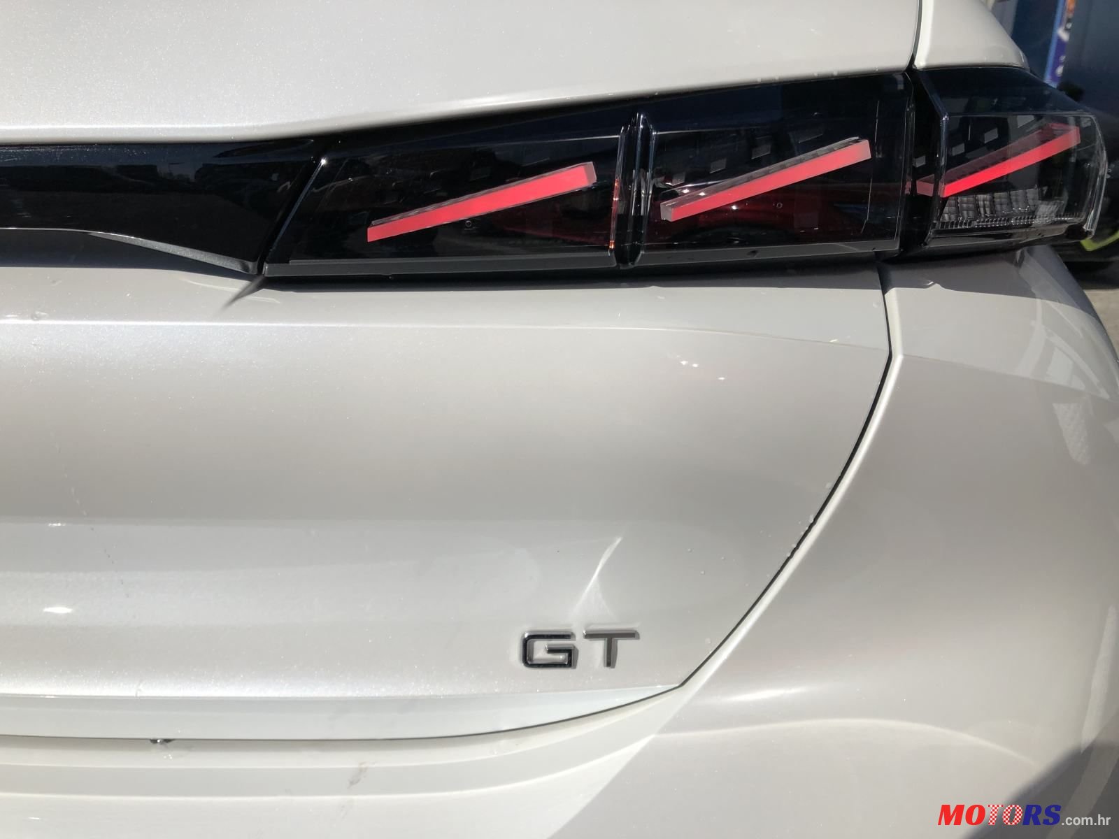 2022' Peugeot 308 1.5 Bluehdi photo #6