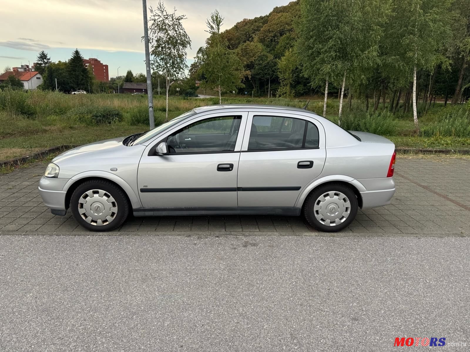 2009' Opel Astra Classic 1.4 Twinport photo #5